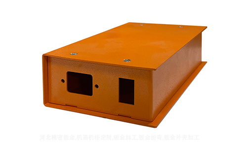 如何(hé)選適合的設備箱外殼