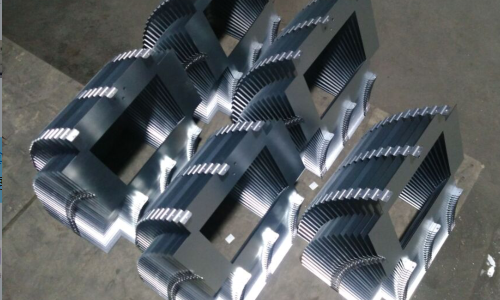  為何機箱機櫃的顏色如此單調呢？